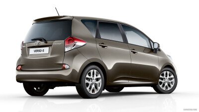 Стекло заднее с обогревом TOYOTA VERSO-S 2010- (NCP120) 
Бренд: BENSON