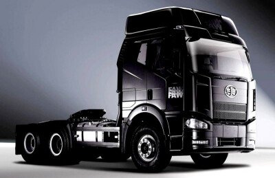 Стекло лобовое FAW J6P 2006- (2308*961*2400) 
Бренд: XYG