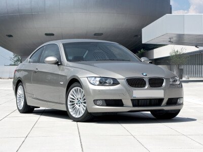 Стекло лобовое BMW 3-SERIES 2005-2012 (E92-2d coupe) место под датчик дождя 
Бренд: КМК с синей полосой