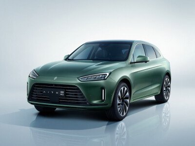 Стекло лобовое AITO M5 2021- (LHD) место под 1 камеру, место под датчик дождя, молдинг, проекция, акустическое, 
Бренд: BENSON