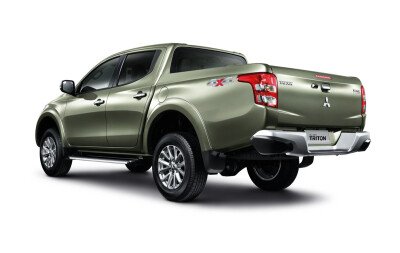 Стекло заднее с обогревом MITSUBISHI TRITON 2015- (KL) 
Бренд: ZDG