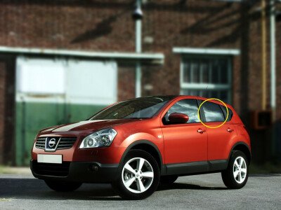 Стекло боковое NISSAN QASHQAI 2006-2014 (J10) RD/LH фурнитура, 
Бренд: BENSON Тонированное