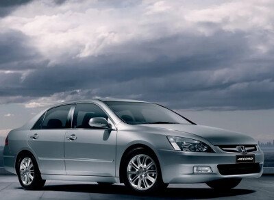 Стекло лобовое HONDA ACCORD 2002-2008 (CL7-RHD-Сингапур) 
Бренд: BSG с синей полосой