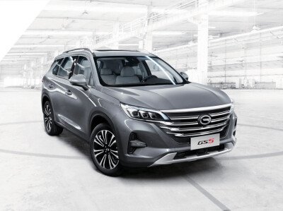 Стекло лобовое GAC GS5 2018- (SUV) место под 1 камеру, место под датчик дождя, молдинг, фурнитура, 
Бренд: BENSON