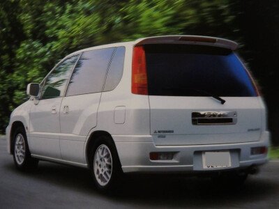 Стекло заднее с обогревом MITSUBISHI RVR 1997-2002 (N61) 
Бренд: BSG