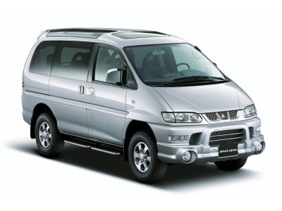 Радиатор MITSUBISHI SPACE GEAR 1994-2007 (PD6W) (6G72) 
Бренд: TONGSHI PL26AT