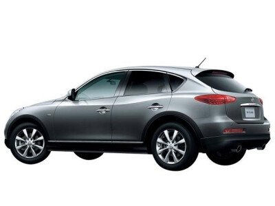 Стекло заднее с обогревом NISSAN SKYLINE CROSSOVER 2009-2016 (J50) 1 отверстие 
Бренд: BENSON Тонированное