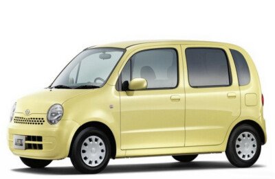 Стекло лобовое DAIHATSU MOVE LATTE 2004-2008 (L550 -RHD) 
Бренд: BENSON с зеленой полосой
