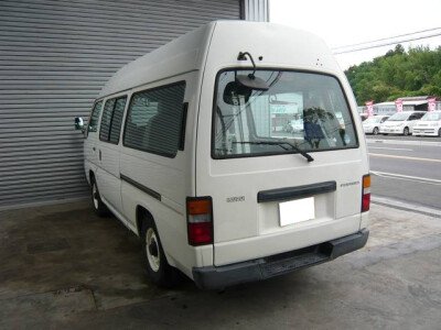 Стекло заднее с обогревом ISUZU FARGO 1986-2001 (E24-рез) 
Бренд: BSG