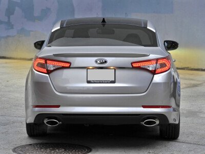 Стекло заднее с обогревом KIA OPTIMA 2010-2015 (TF-4d sed) 
Бренд: BSG