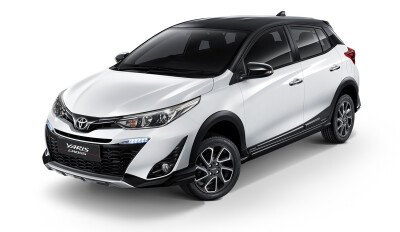 Стекло лобовое TOYOTA YARIS CROSS 2020- (MXPB10-RHD) место под 1 камеру, место под датчик дождя, 
Бренд: BENSON