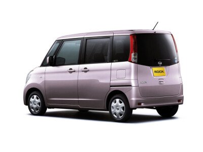 Стекло заднее с обогревом NISSAN ROOX 2008-2013 (ML21) 1 отверстие 
Бренд: ZDG