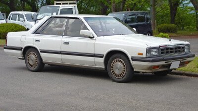Стекло лобовое NISSAN LAUREL 1984-1989 h/t (#C32) 
Бренд: BENSON