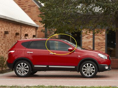 Стекло боковое NISSAN DUALIS 2006-2014 (J10) FD/RH 
Бренд: BENSON