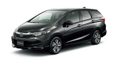 Стекло лобовое HONDA SHUTTLE 2015- (GP8-RHD-5d) место под 2 камеры молдинг, фурнитура, 
Бренд: BENSON с синей полосой