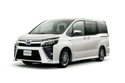 Стекло лобовое TOYOTA VOXY 2014-2022 (ZR80-RHD-2017) место под 1 камеру, место под датчик влажности, молдинг, фурнитура, 
Бренд: BENSON