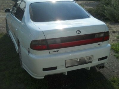 Стекло заднее с обогревом TOYOTA CORONA 1992-1996 (#T19#) 4d sed 
Бренд: КМК