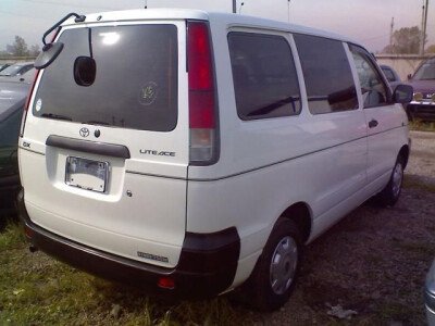 Стекло заднее с обогревом TOYOTA LITE ACE 1996-2001 (CR40) 
Бренд: ZDG