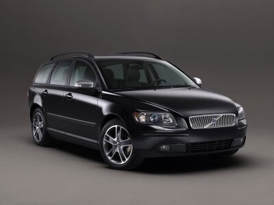 Радиатор VOLVO V50 2004-2012 (MW43) (gas 1.6,2.0,2.5) 
Бренд: TONGSHI PL16AT