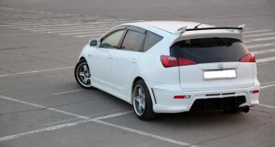 Стекло заднее с обогревом TOYOTA CALDINA 2002-2007 (AZT241) 
Бренд: BSG