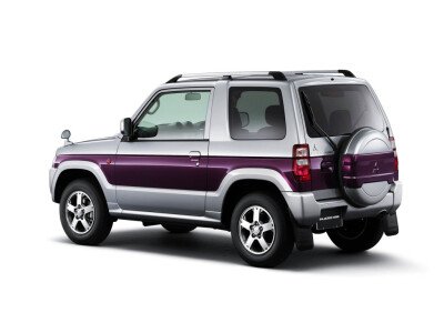 Стекло заднее с обогревом MITSUBISHI PAJERO MINI 1998-2012 (H58A) 
Бренд: BENSON