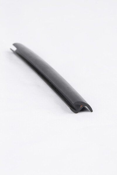 Молдинг D17 мм гладкий 1м.п.