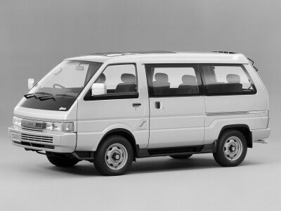 Стекло лобовое NISSAN VANETTE LARGO 1987-1992 (GC22) 
Бренд: BSG