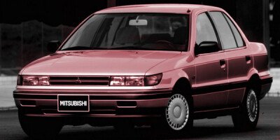 Стекло лобовое MITSUBISHI LANCER 1988-1991 (C##A/LC60) 
Бренд: BSG с зеленой полосой