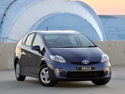 Радиатор TOYOTA PRIUS 2009-2015 (ZVW30) (2ZR) 
Бренд: TONGSHI PL16AT