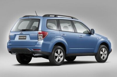 Стекло заднее с обогревом SUBARU FORESTER 2008-2012 (SH5) 1 отверстие 
Бренд: BENSON Тонированное