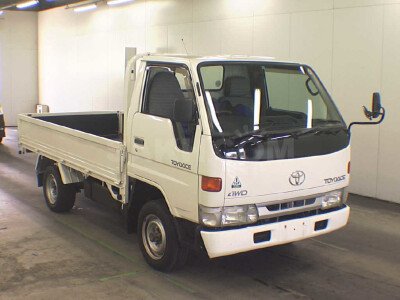 Радиатор TOYOTA TOYOACE 1984-2000 (BU)(340-б/г-4WD) (15B-B) 
Бренд: TONGSHI PL48MT