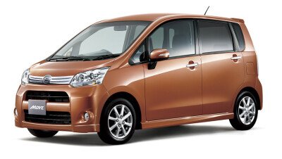 Стекло лобовое DAIHATSU MOVE 2010-2014 (LA100-RHD) 
Бренд: BENSON с синей полосой