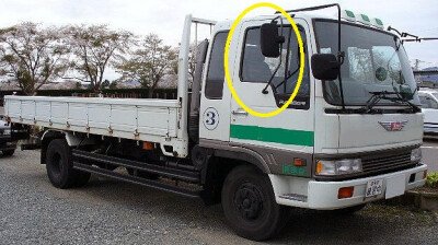 Стекло боковое HINO RANGER 1989-2002 Y630-опускное FD/RH 
Бренд: BENSON