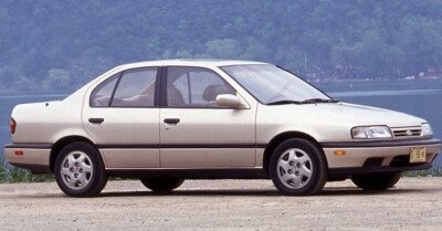 Радиатор INFINITI G 1990-1995 (P10)(gas) (SR) 
Бренд: TONGSHI PL16AT
