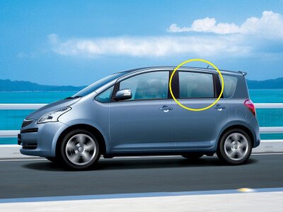 Стекло боковое TOYOTA RACTIS 2005-2010 (#CP10#) RD/LH 
Бренд: BSG