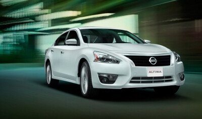 Стекло лобовое NISSAN ALTIMA 2012-2018 (L33-LHD) место под датчик дождя молдинг, фурнитура, 
Бренд: FYG с синей полосой