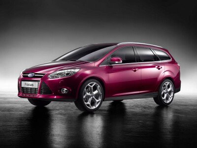 Стекло лобовое FORD FOCUS 2011-2018 (CB8-2014-5d wag) полный обогрев, место под 3 камеры, место под датчик дождя, молдинг, 
Бренд: BENSON