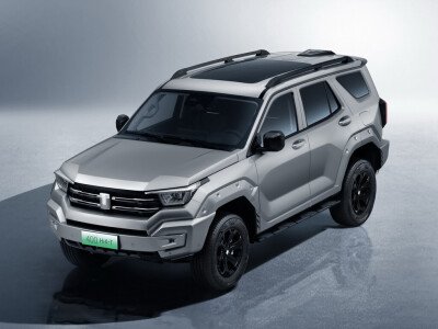 Стекло лобовое TANK 400 2023- (LHD) место под 2 камеры, место под датчик дождя, молдинг, 
Бренд: BENSON