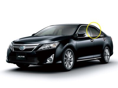 Стекло боковое DAIHATSU ALTIS 2011-2017 (XV50) RD/LH 
Бренд: BSG