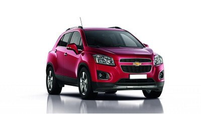 Стекло лобовое CHEVROLET TRACKER 2013-2018 (LHD) место под датчик дождя 
Бренд: КМК с синей полосой
