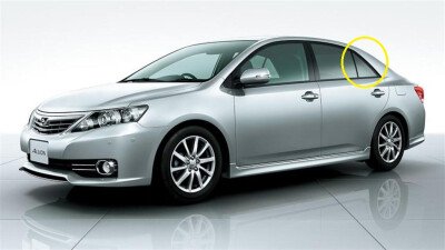 Стекло боковое TOYOTA ALLION 2007- T260 RQ/LH 
Бренд: BENSON