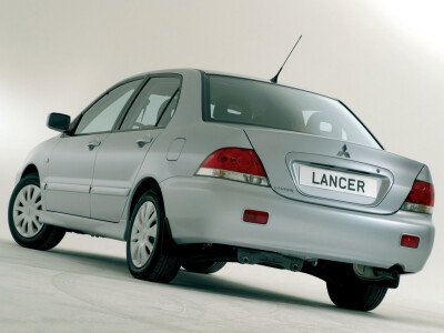Стекло заднее с обогревом MITSUBISHI LANCER 2003-2010 (CS-4d sed) 
Бренд: BSG