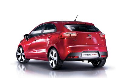 Стекло заднее с обогревом KIA PRIDE 2011-2016 (UB-5d h/b) 1 отверстие 
Бренд: BENSON