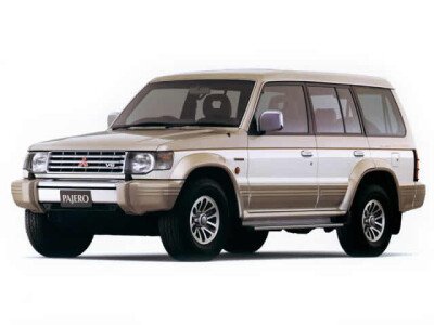Радиатор MITSUBISHI PAJERO 1991-1999 (V45) (6G74) 
Бренд: TONGSHI CB38AT