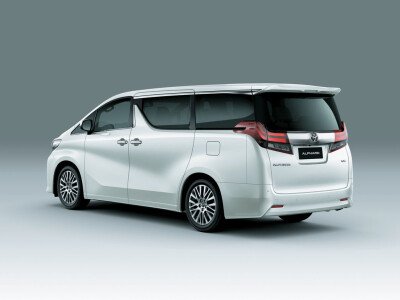 Стекло заднее с обогревом TOYOTA ALPHARD 2008-2015 (H20) 
Бренд: BSG Тонированное