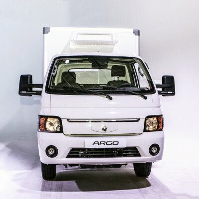 Стекло лобовое SOLLERS ARGO 2022- () 
Бренд: BENSON