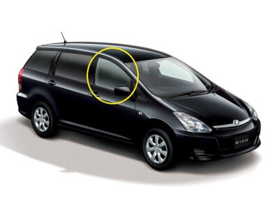 Стекло боковое TOYOTA WISH 2003-2009 (ANE10) FD/RH 
Бренд: BSG
