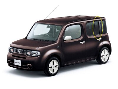 Стекло боковое NISSAN CUBE 2008- Z12 RQ/LH 
Бренд: BSG