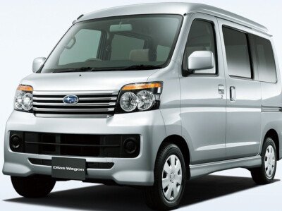 Радиатор SUBARU DIAS WAGON 2009- (S321N) (KF) 
Бренд: TONGSHI PL16AT