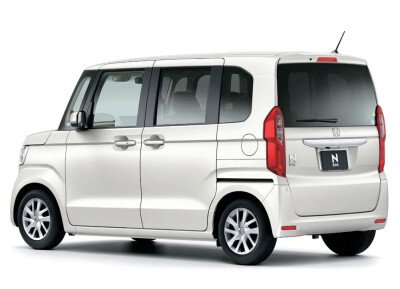 Стекло заднее с обогревом HONDA N-BOX 2017-2023 (JF3-4) 1 отверстие молдинг, 
Бренд: BENSON Тонированное